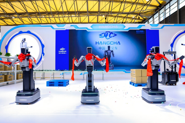 轉載|杭叉X1破界而出：以具身智能重繪物流裝備柔性邊界